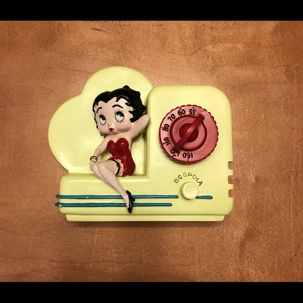 Betty Boop radio music box